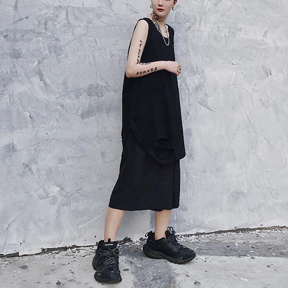 قميص بدون أكمام للرجال بتصميم  - مراجعة Summer Clothing Trends For Men 2026 وسعره