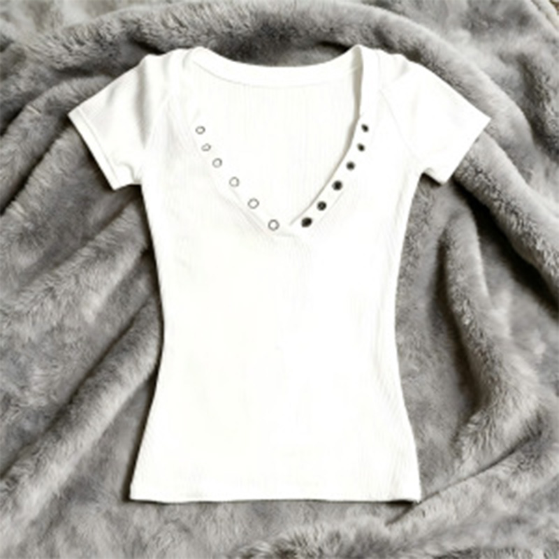تي شيرت نسائي صيفي 2026 بتصميم - مراجعة Summer Grunge Clothing وسعره