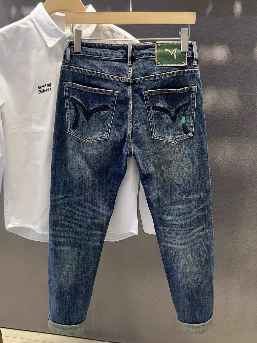 ملابس رجالية جينز ريترو للرجال - مراجعة Summer Clothing Trends 2025 وسعره