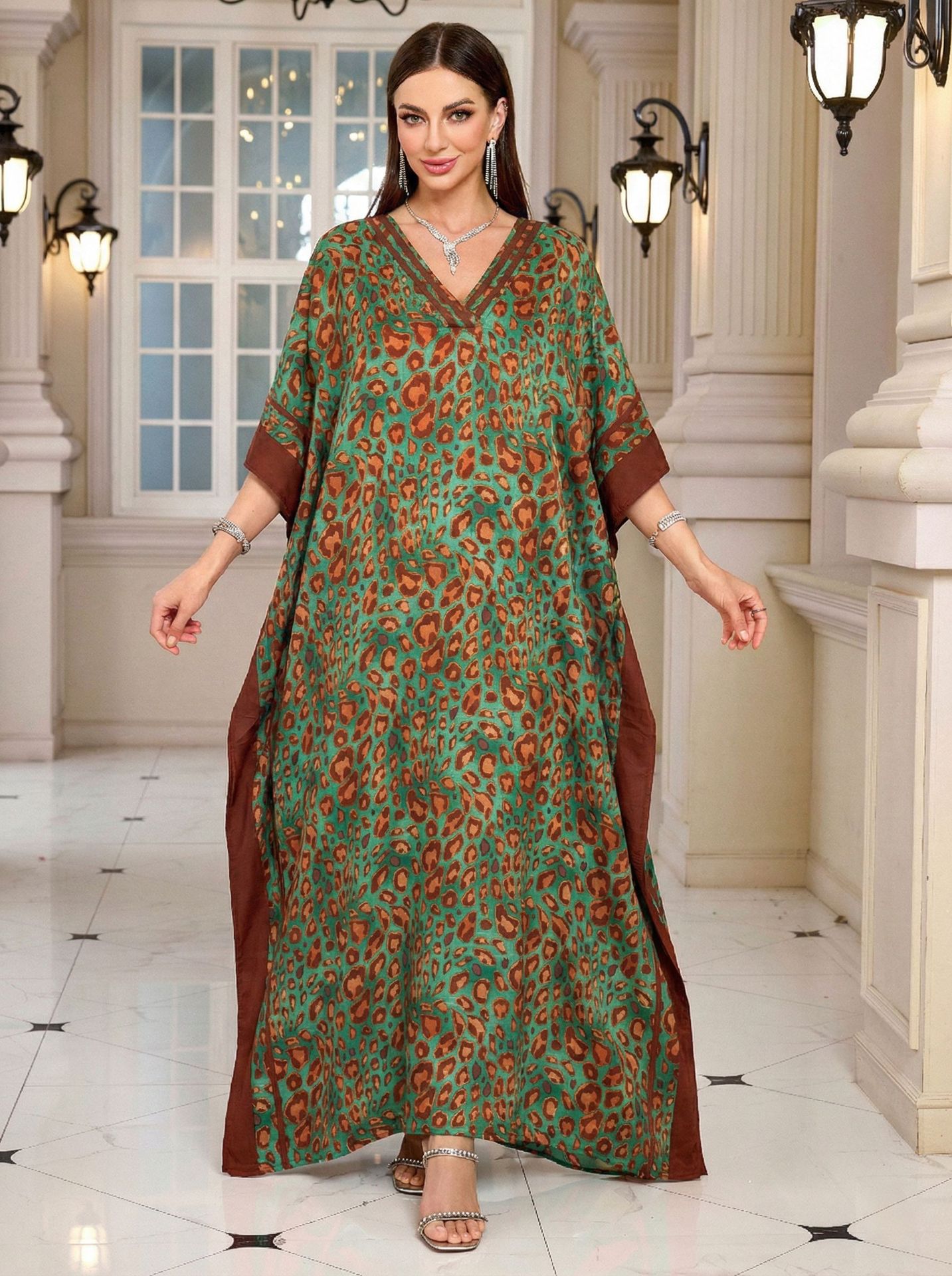 قفطان شاطئي نسائي بطبعة جلد ال - مراجعة Summer Clothing Colors وسعره
